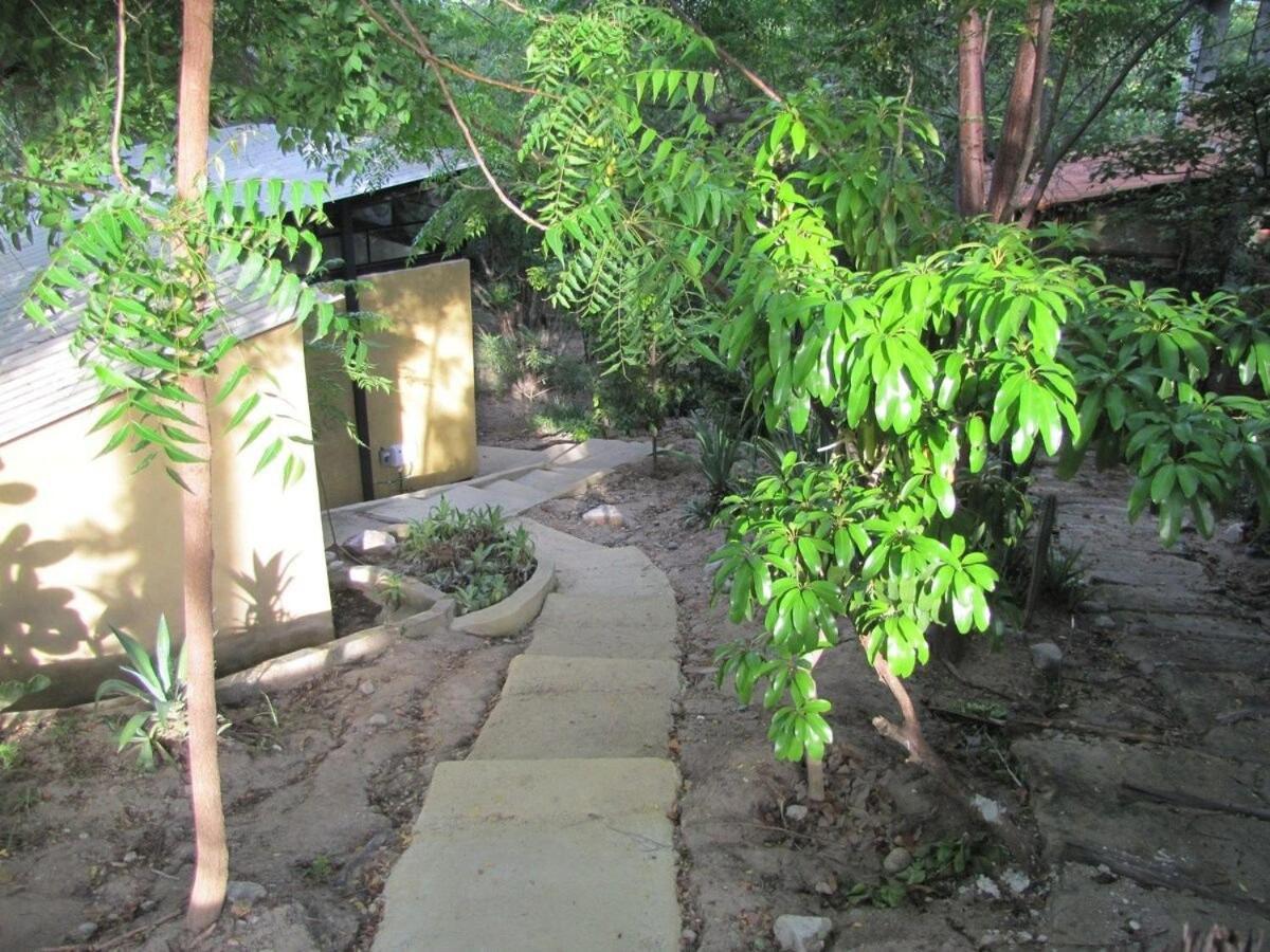 Centro Sati Bungalow เคาทูนาลโก ภายนอก รูปภาพ